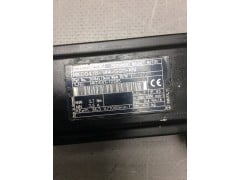 MKD041B-144-GG0-KN